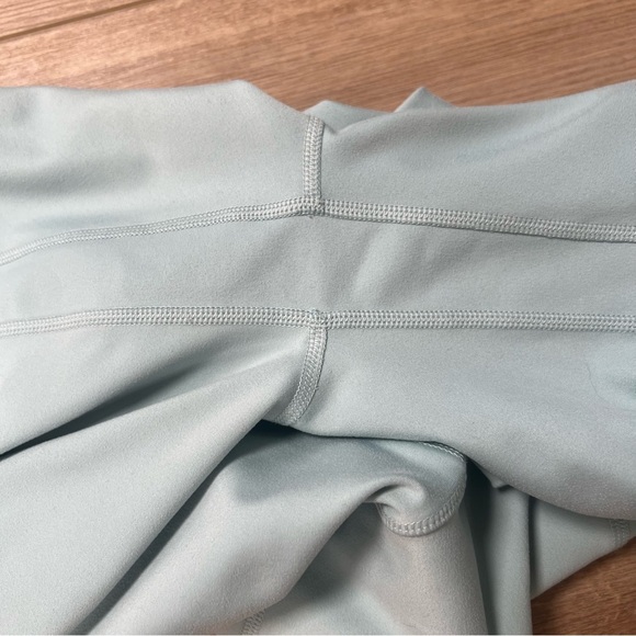 A&F YPB Women's Light blue Leggings size large - Picture 7 of 7